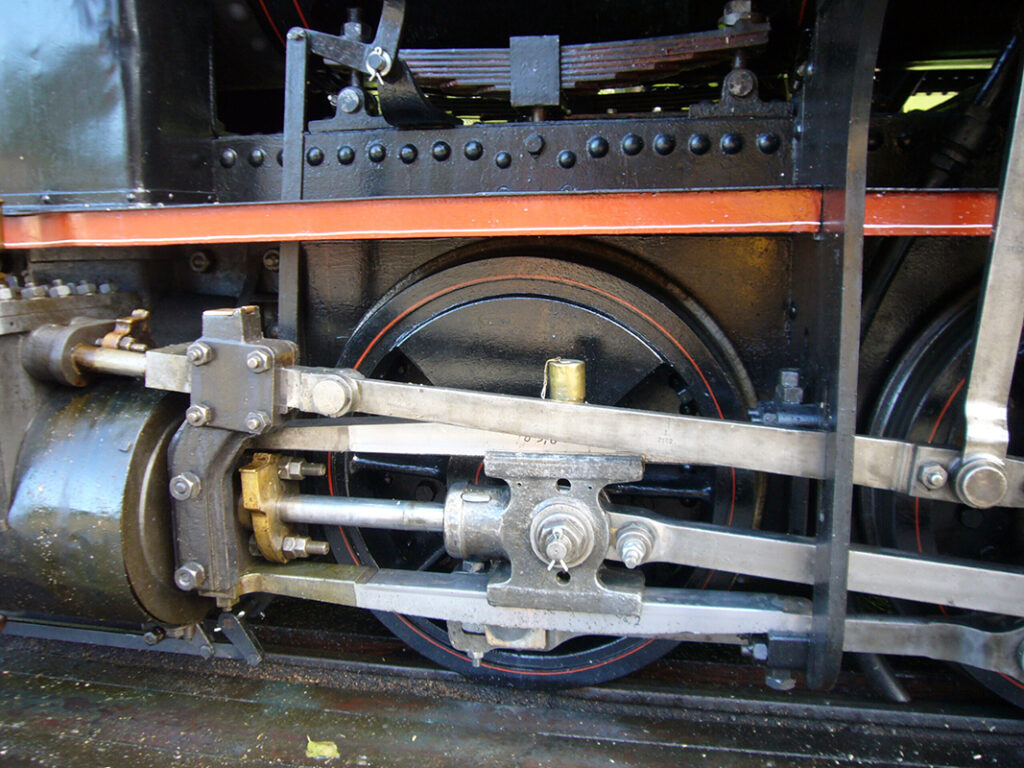 2025_Damplokomotiv_trekkhjul-scaled