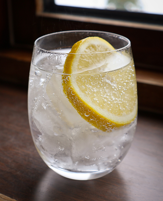 Bivrost_og_tonic_H700